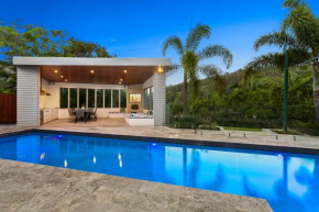 Minutes from Hastings Street, Noosa
